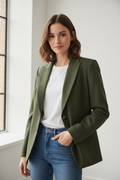 Blazer verde oliva - dettaglio upper body