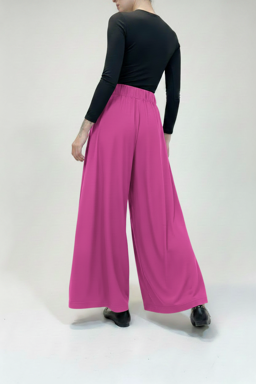 Pantaloni fucsia - vista posteriore tre quarti